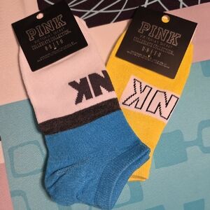 PINK Victoria's Secret Women's Blue and Yellow Crew Socks. OS. New. 2 Pairs